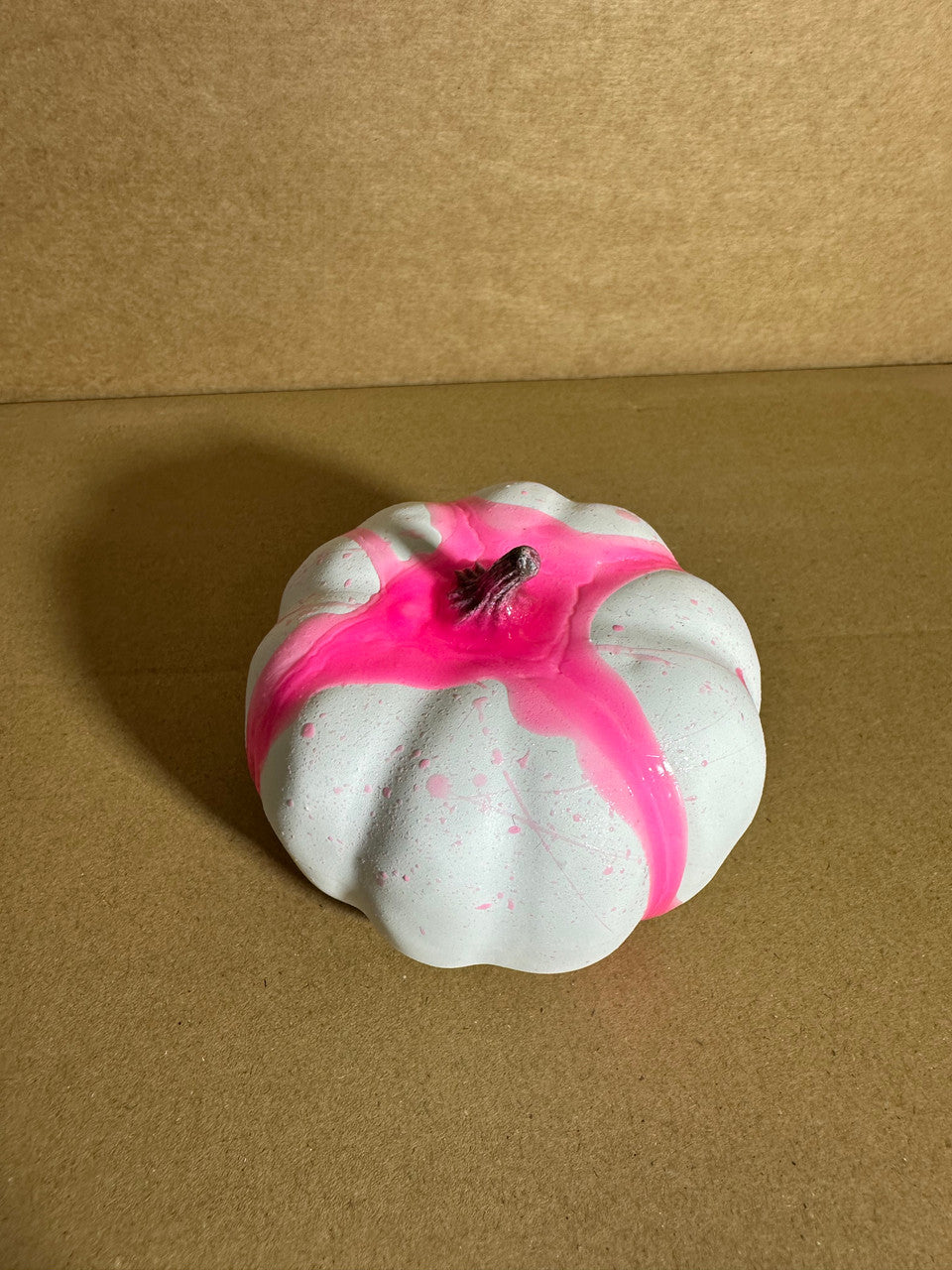 32 ounce Perma-Glow UV Pink