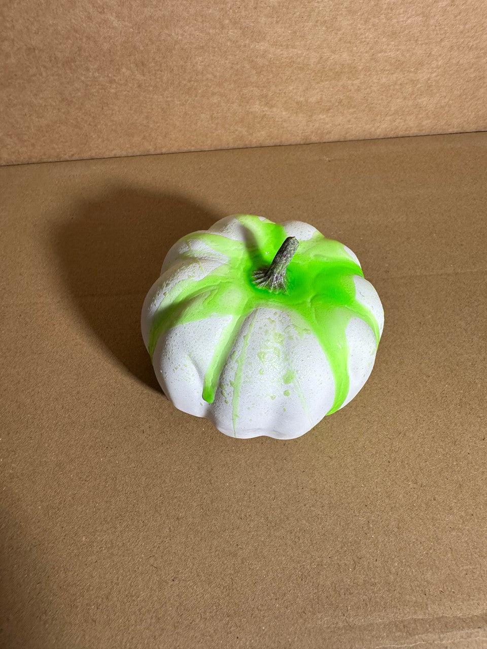 32 ounce Perma-Glow UV Green